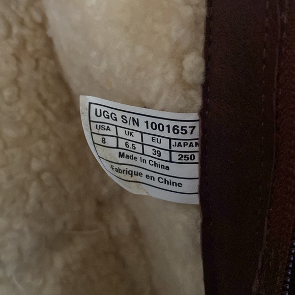 NWOT UGG tall cap toe cognac leather boots with shearling - Picture 9 of 11